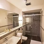 Zuckmann Apartman Pöstyén